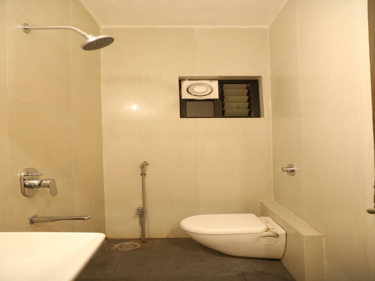Oyo 14523 Hotel Al Zamzam Nagpur Exterior foto